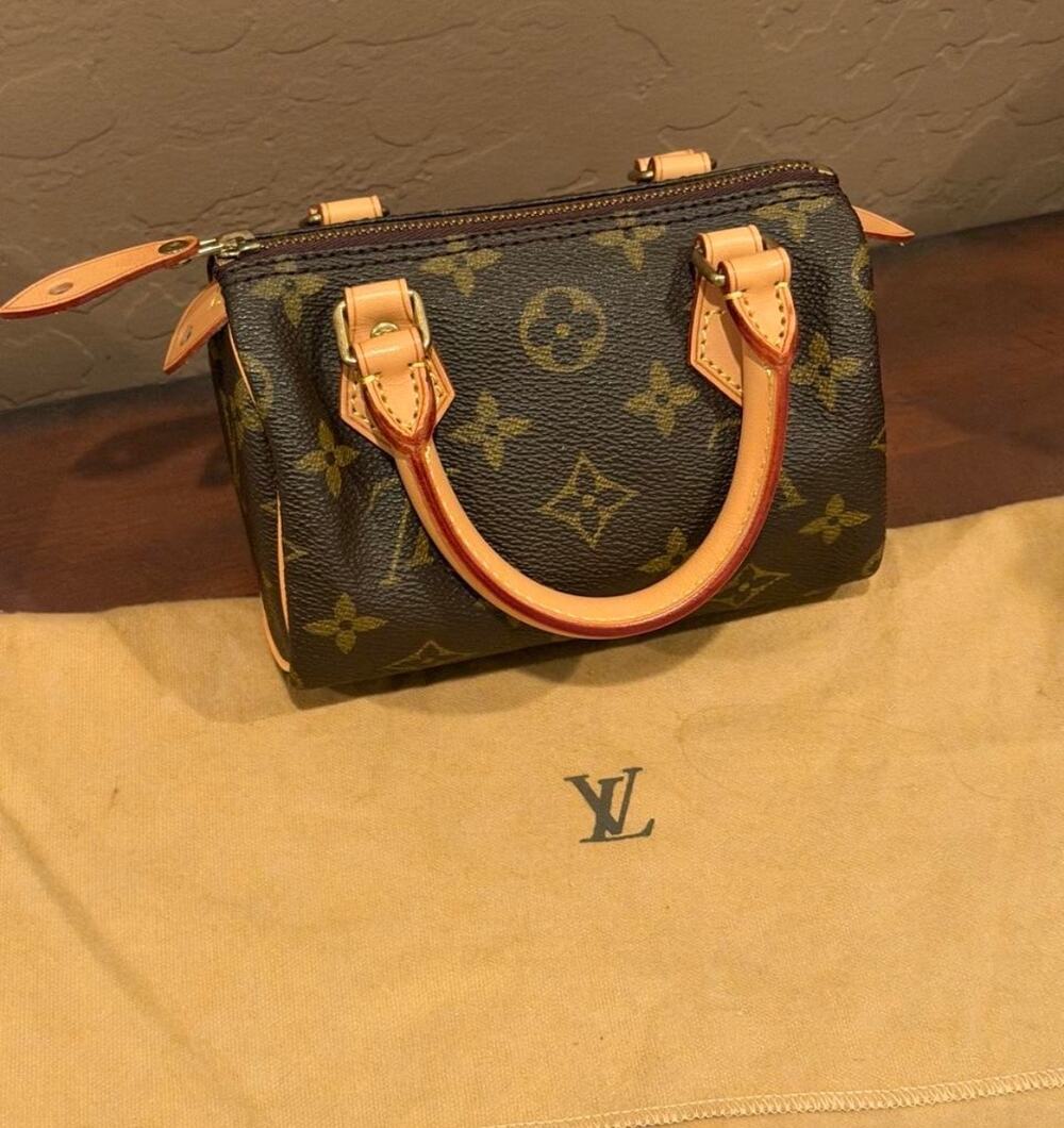 Louis Vuitton Vintage Nano EUC